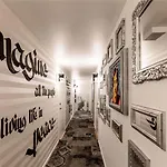 Ibis Styles Center Madhouse Hotel