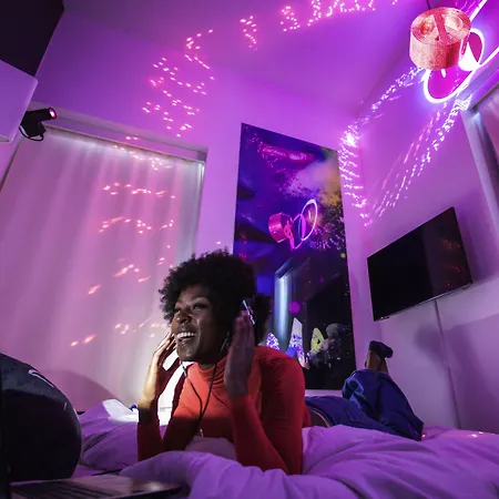 酒店 洛桑中心宜必思尚品酒店 3*