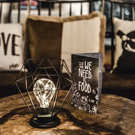 洛桑中心宜必思尚品酒店 酒店 3*