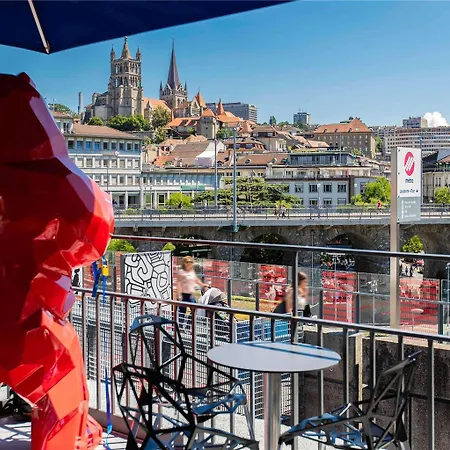 Hotel Ibis Styles Center Madhouse Лозана