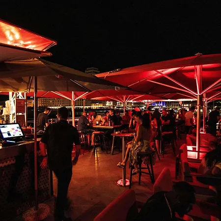 Ibis Styles Center Madhouse Лозана