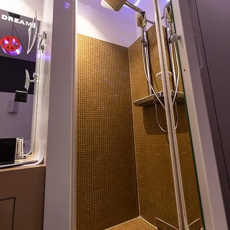 Ibis Styles Center Madhouse Lozan