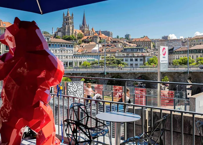 Ibis Styles Center Madhouse 3*