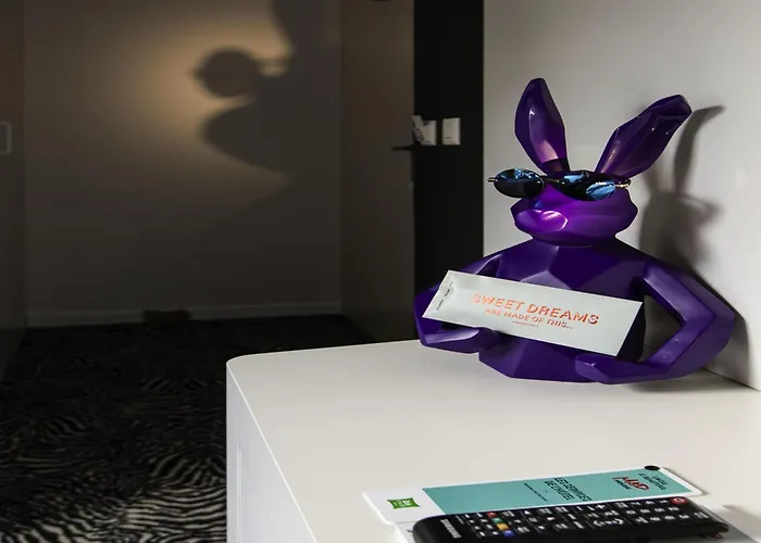 Ibis Styles Center Madhouse לוזאן