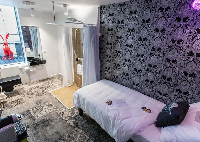 Ibis Styles Center Madhouse מלון 3*