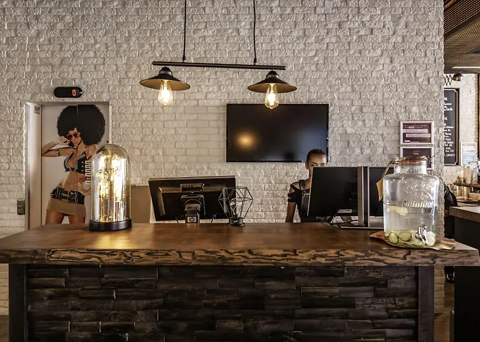 Hotel Ibis Styles Center Madhouse 3*