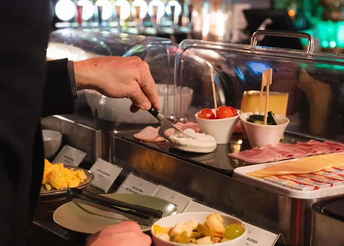 מלון Ibis Styles Center Madhouse 3*