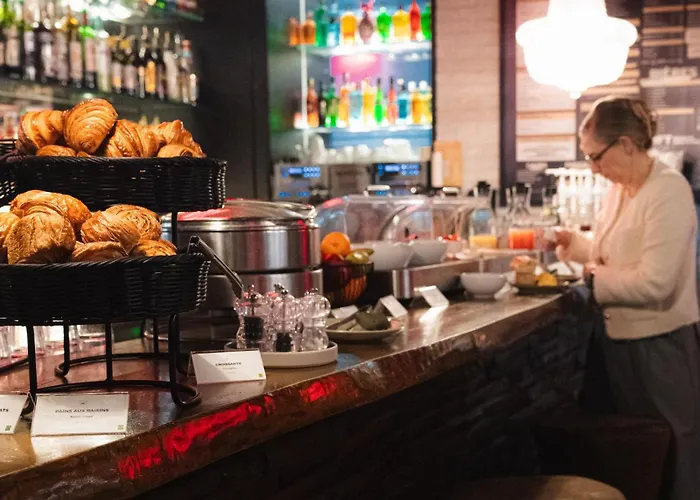 Ibis Styles Center Madhouse