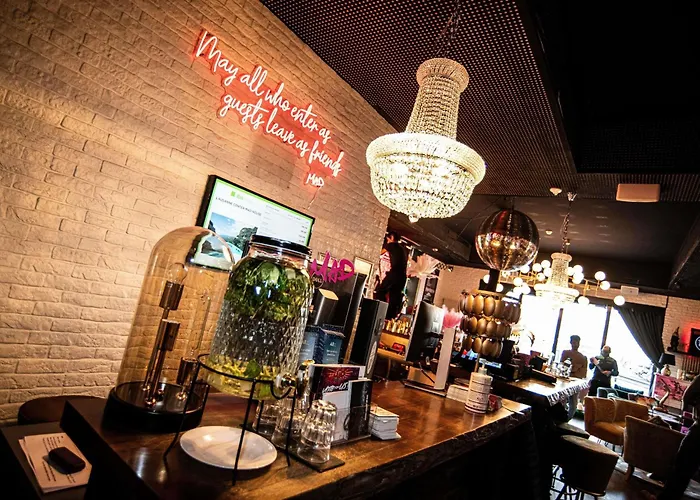 מלון Ibis Styles Center Madhouse 3*