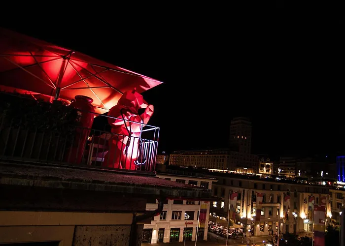 Ibis Styles Center Madhouse מלון 3*