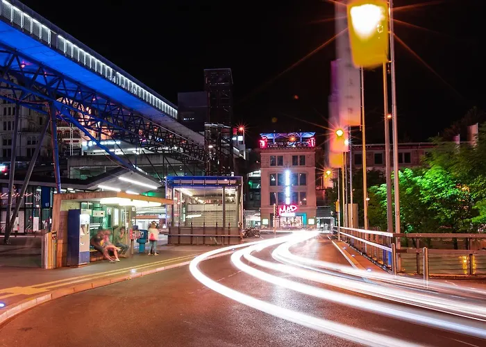 Ibis Styles Center Madhouse לוזאן