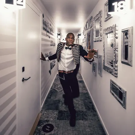 Ibis Styles Center Madhouse Hotel 3*